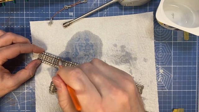 КВ-122 Trumpeter 01570 1/35 Сборка Часть 10 | KV-122 Build part 10 смотреть онлайн