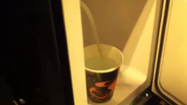 Cleaning the Gaia Fresh Milk Coffee Machines - Coffee for Life Glasgow Scotland смотреть онлайн