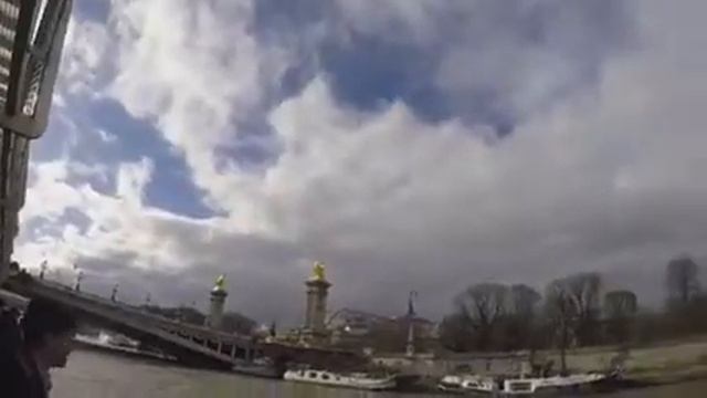 4 hrs in Paris смотреть онлайн