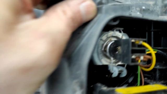 Заводские линзованные фары Опель Корса / Комбо смотреть онлайн