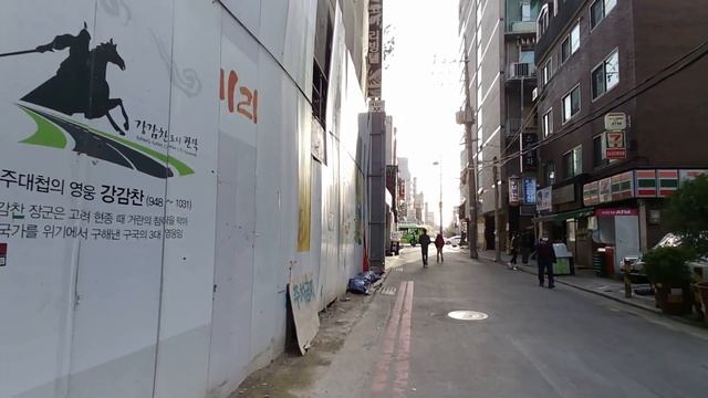 Корейские Улицы | Нетуристический Сеул смотреть онлайн