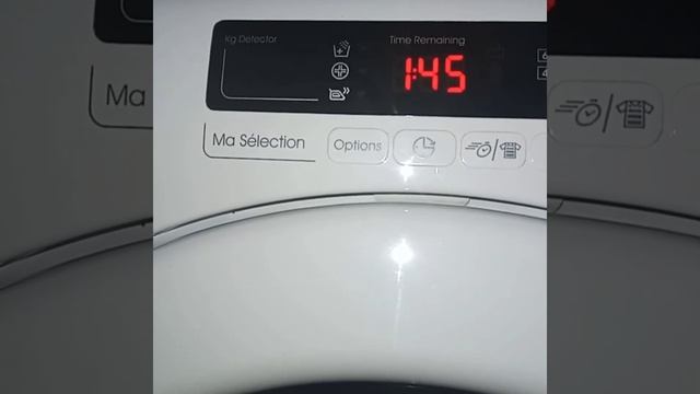 شرح وتفصيل مزايا وعيوب آلة التصبين  Candy?