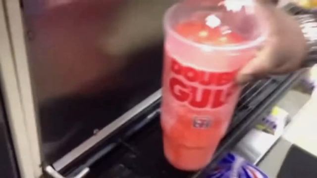 Double Gulp Slurpee смотреть онлайн