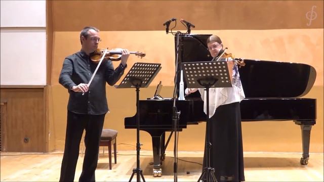 Bohuslav Martinu Three Madrigals for violin and viola смотреть онлайн