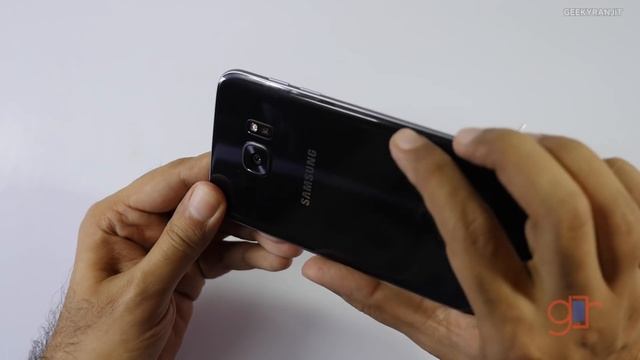 Samsung Galaxy S7 Edge Unboxing & Overview (Indian Exynos) смотреть онлайн