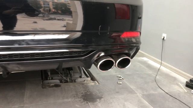 Audi A5 B9 2017-2019 changed to S5 style gloosy black rear diffuser. смотреть онлайн