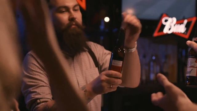 BUD Alcohol Free x RED CLUB смотреть онлайн