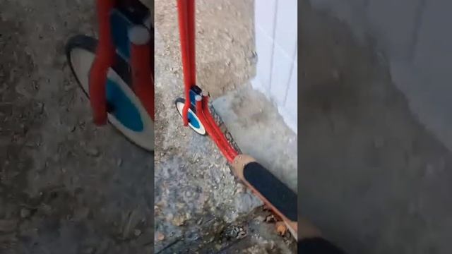 антикварный самокат СССР 50-60 е годы. смотреть онлайн