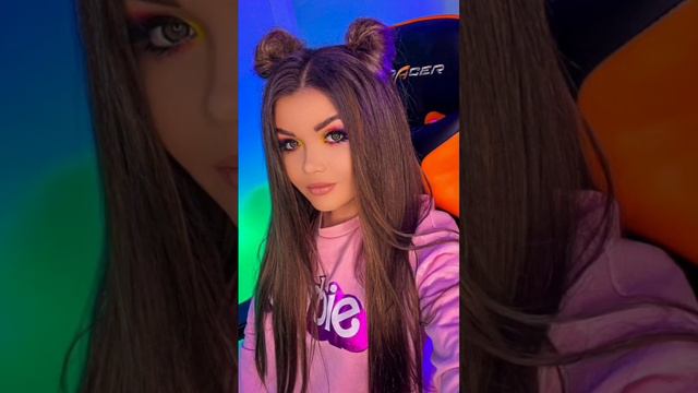 Елена Райтман мой любимый блогер, а какой у вас? смотреть онлайн