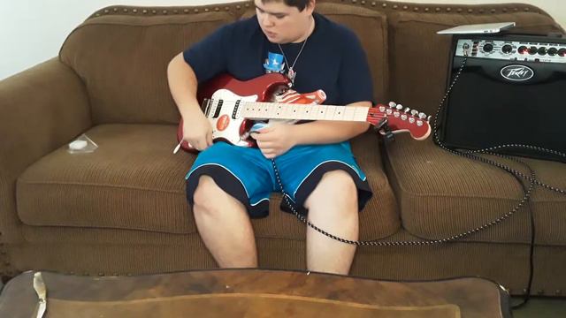 (UNBOXING) Squire contemporary hh stratocaster dark matalic red смотреть онлайн