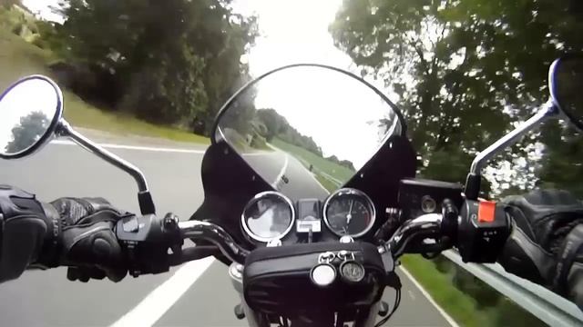 GoPro: Honda Hornet 900 through some corners смотреть онлайн
