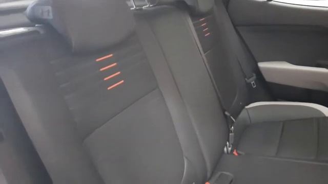 Used Kia Stonic 1.6 CRDi First Edition 5dr Suv смотреть онлайн
