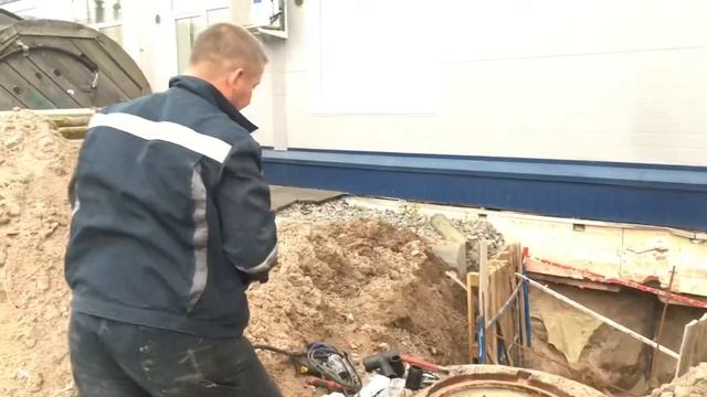 Сварка ПНД труб в Санкт-Петербурге. Как соединяют полиэтиленовые трубы? Электромуфтовая сварка. смотреть онлайн