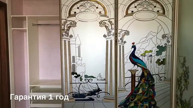 Шкаф угловой с витражным рисунком. смотреть онлайн