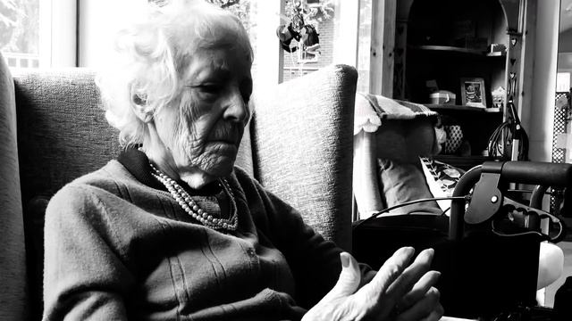 Lost & Found React To Dementia смотреть онлайн