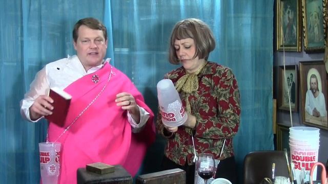 A Big Gulp of God: How to Make a Soda Purse (Episode 36) смотреть онлайн