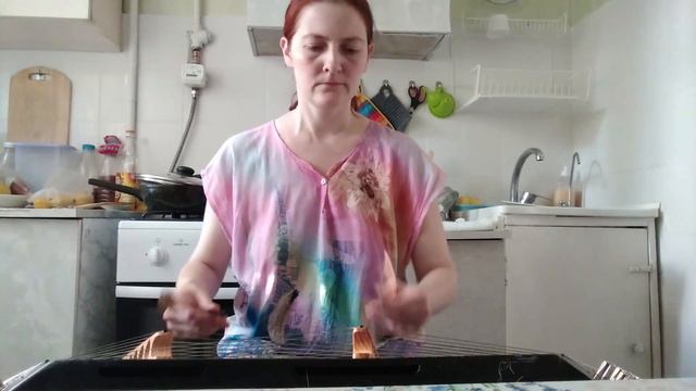 Цимбалы (hammered dulcimer) - мотив с репетиции тверской рок-группы, который я услышала лет 20 назад