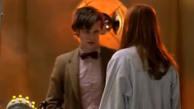 Доктор Кто Doctor Who s05e01 DVDRip Тем временем в ТАРДИС смотреть онлайн