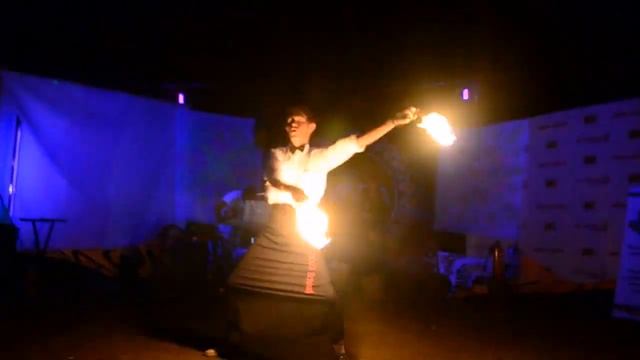 Фаер-шоу фестиваль огня Дом Солнца / Fire show смотреть онлайн