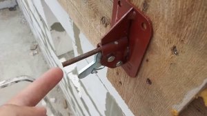 Быстрый способ крепления и фиксации опалубки для армопояса