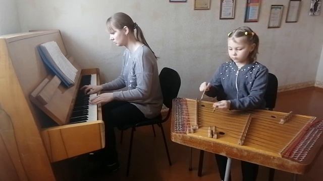 "Бульба" И. Беркович, исп. Яковина Оксана (6 лет, 1класс)#цимбалы #костюковичи #видео #dulcimer смотреть онлайн
