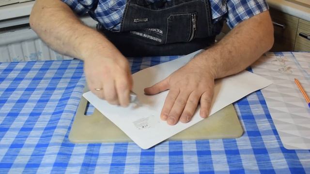 Лайфхак ,изготавливаем чудо экран от брызг для мойки,Нужная вещь при мытье горы посуды. смотреть онлайн