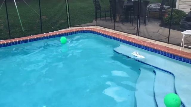 Nikko Sea Hawk vs Fast Lane Surf Splasher RC boat race Vintage RC toy boat racing Modern RC toy Boa смотреть онлайн