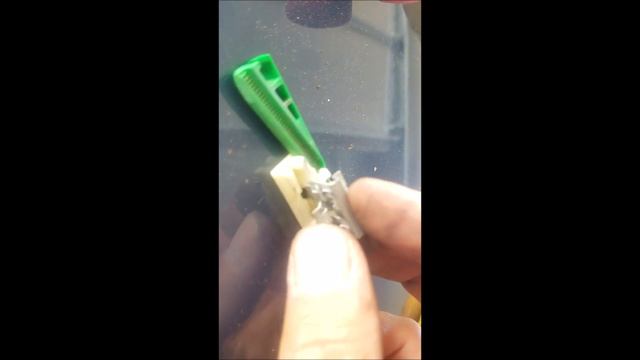 W124 Coupe & Sedan   HOW -TO -   Roof Molding Removal & Installation