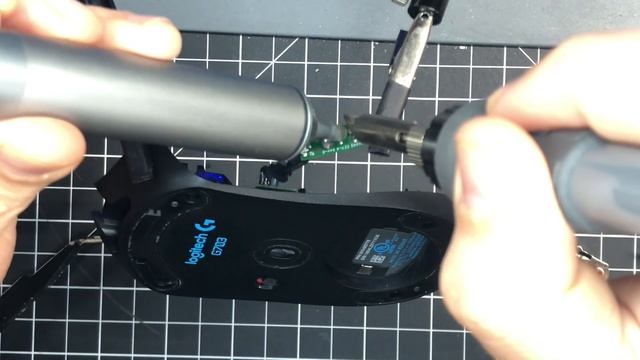 How to swap and fix your mouse's Scroll Encoder! Fix broken scrolling in your gaming mouse! смотреть онлайн