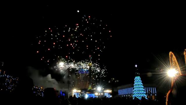 Новогодний фейерверк, Киев 2013 смотреть онлайн