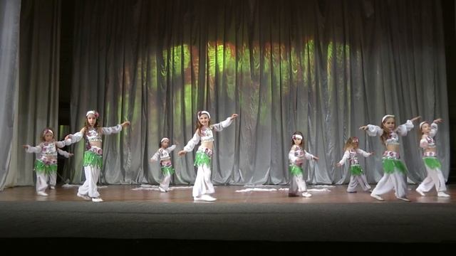 "Super-dance" @ V. Feeriya '11. смотреть онлайн