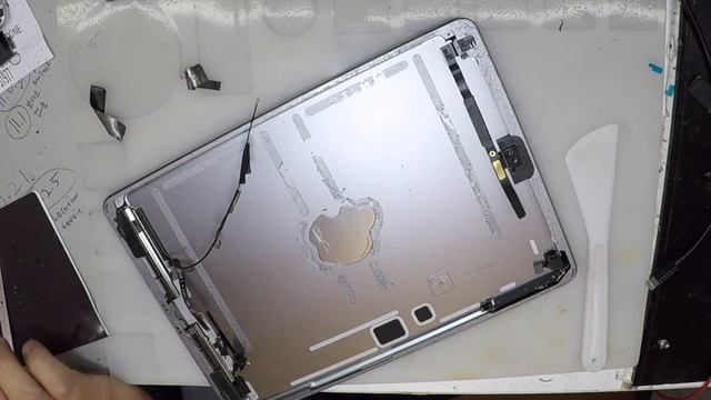 iPad Air 1 Battery Repair & Replacement смотреть онлайн