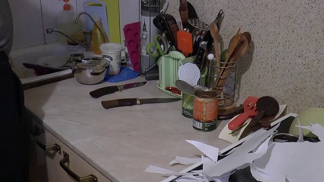 Нож из алмазной стали и нож Кизляр Ш-5 Барс. Тест на консервных банках. смотреть онлайн