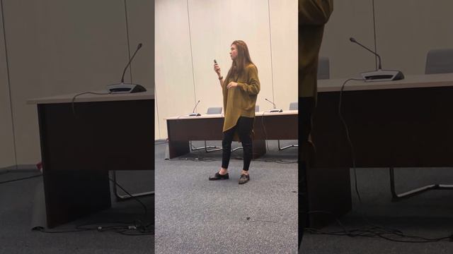 Андреенко Дарья. Выступление на Неделе предпринимательства. Женский форум РБ. смотреть онлайн