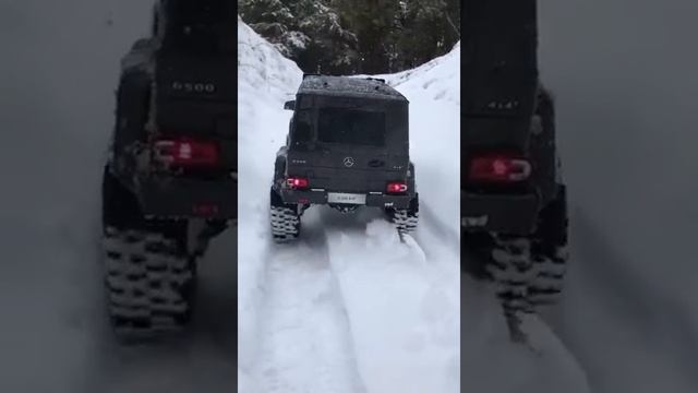 Traxxas Trx 4 GL 500 in the snow смотреть онлайн
