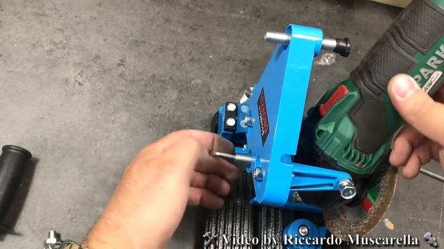 Supporto smerigliatrice Angolare. Robusto ed efficace. Montaggio SETUP. Stand angle grinder. No lid смотреть онлайн
