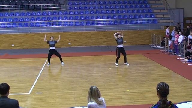 Хип хоп дуэт Полетаева Каролина и Сыса Ирина смотреть онлайн