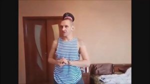 Мопс поздравляет с днем рождения