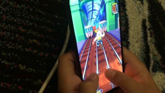 GameTest телефона Honor 9X тянит он игры или нет? (Они не супер крутые) смотреть онлайн