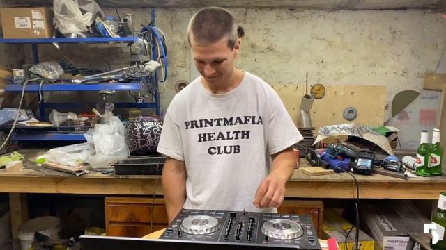 5 букв радио — 519 @ Garage 27jul2023 смотреть онлайн