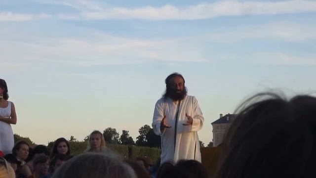 Шри Шри Рави Шанкар в Санкт Петербурге 2015 смотреть онлайн