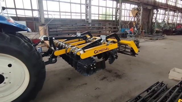 Приїхав на тракторі на завод General Machines і забрав лущильника) виїжджаємо в поло дискувати! смотреть онлайн