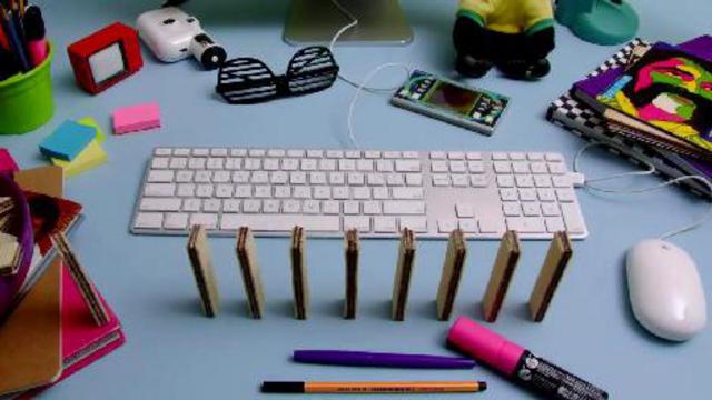 Симпатичная реклама смотреть онлайн