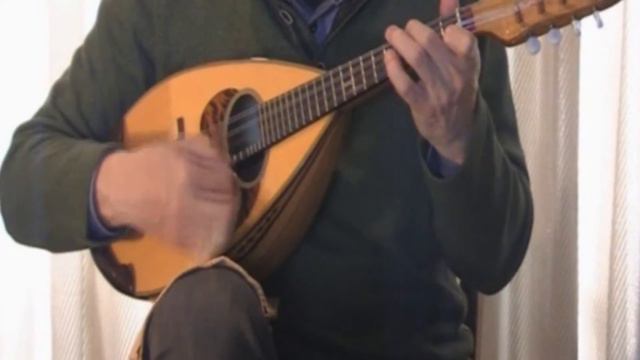 「ロレットの店で」無伴奏マンドリンソロ 'CHEZ LAURETTE' for unaccompanied Mandolin solo смотреть онлайн