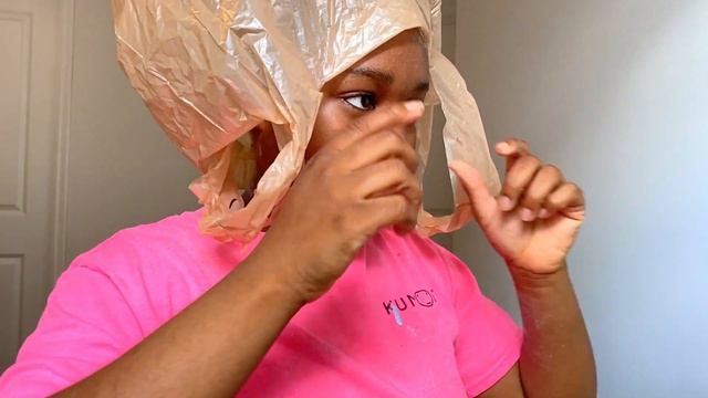 how to: bleaching my hair honey blonde at home (NO DAMAGE) [naomi olu] смотреть онлайн