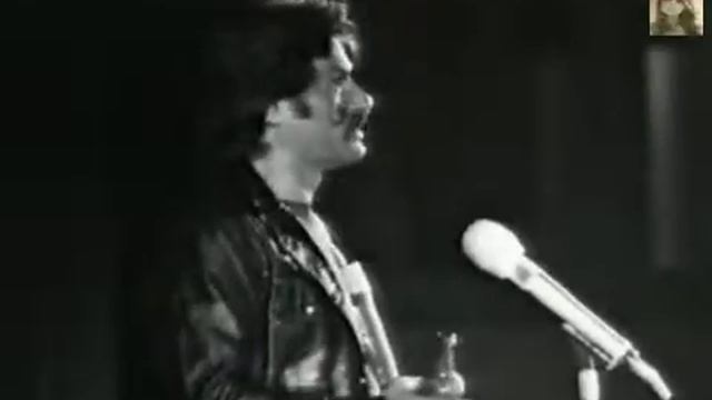 فيروز و انطوان كرباج من مسرحية يعيش يعيش Файруз и Антуан Кербай из спектакля «Яиш Яиш» смотреть онлайн