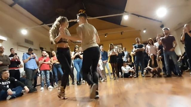 Jorge & Mónica - Bachata Day (Madrid) - Flashlight - Jessie J (Dj Ryan Miles) смотреть онлайн