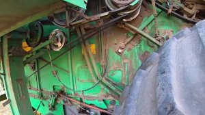 Принцип работы и органы управления комбайна ДОН-1500Б.