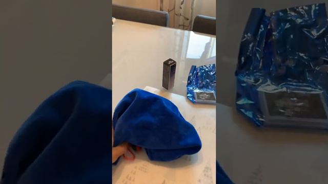 Лотерея по итогам Марта 2019 5 подарков: Помада, тени, подводка, парфюм и квартет теней люкс смотреть онлайн