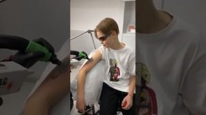 Удаление татуировки мальчику 15 лет